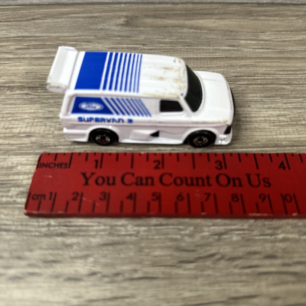 Vintage 1985 Matchbox Ford Supervan 2 1:62